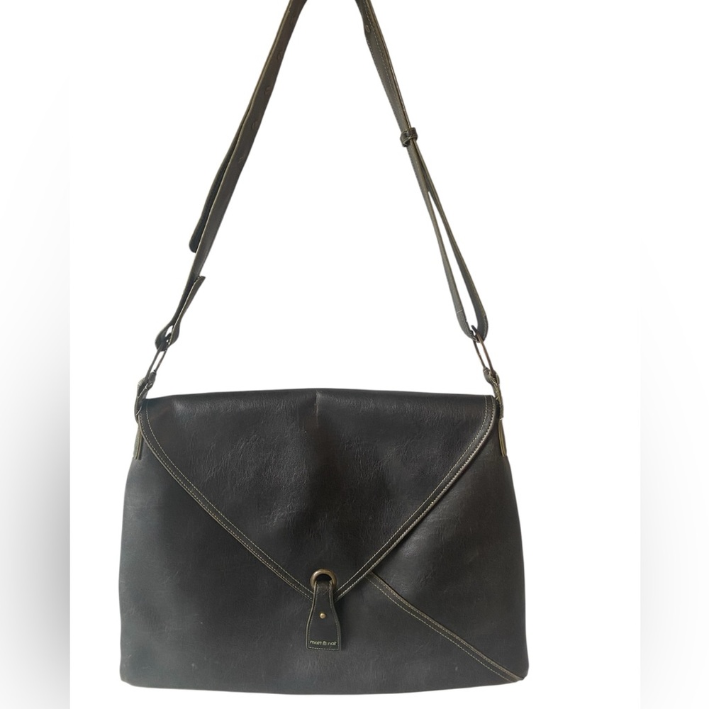 Matt & Nat Vegan Leather Messenger Bag, Sustainable and Cruelty-Free